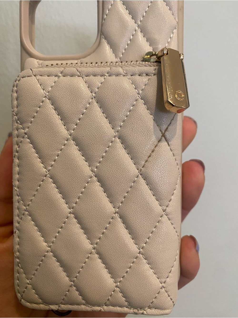 iPhone 15, 16 Quilted cream Phone Wallet Case with Zip Pocket